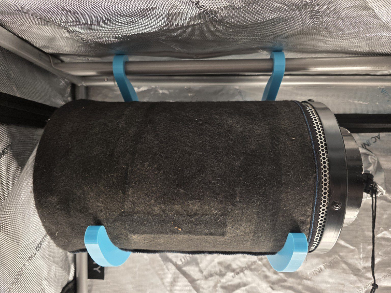 Carbon Filter Hooks (2pc) - Chitown Grow Technology - Image 2